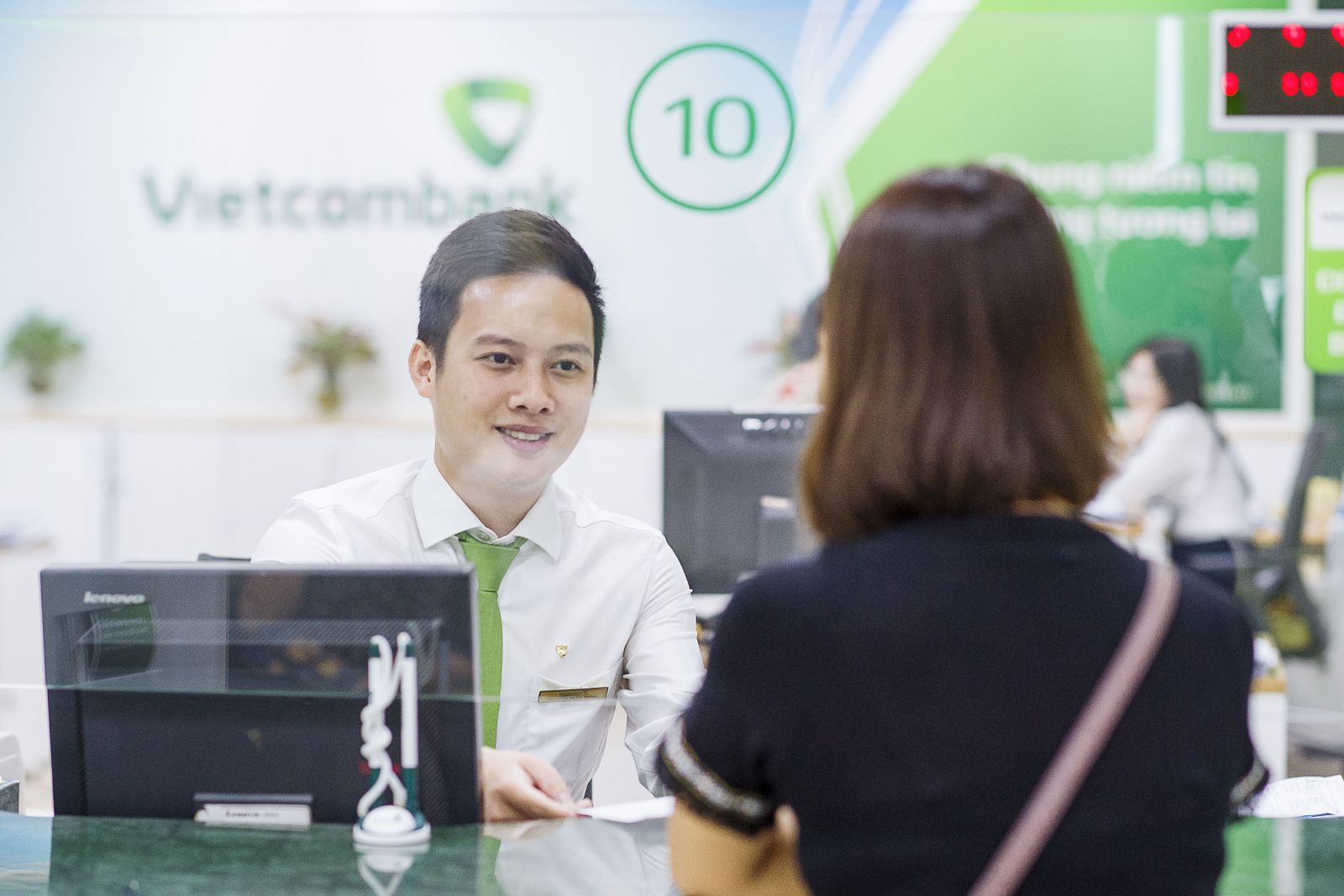 Vietcombank giảm lãi suất tiền vay