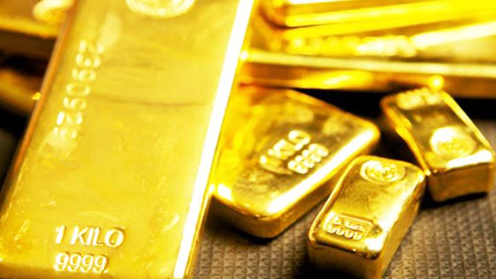 Thị trường vàng thế giới chịu sức ép bán ra, giá vàng trong nước vẫn ổn định