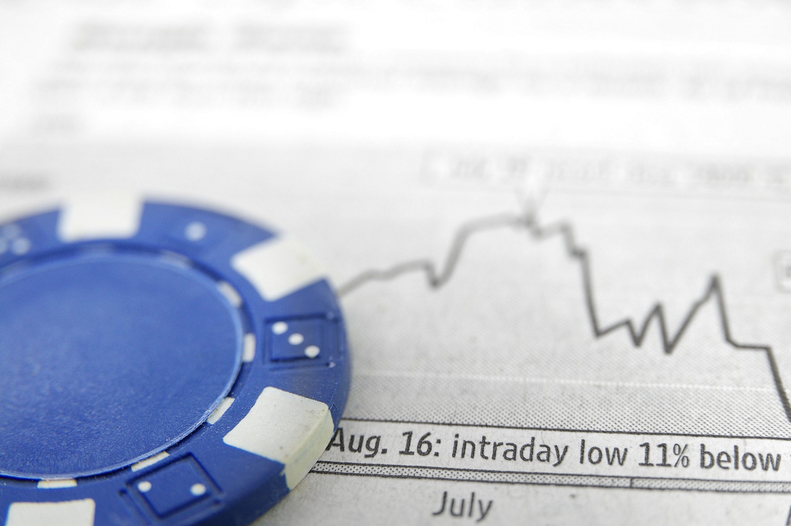 Cổ phiếu bluechip giảm mạnh trong phiên giao dịch mới nhất